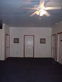 Hilo Backpackers' Hostel USA